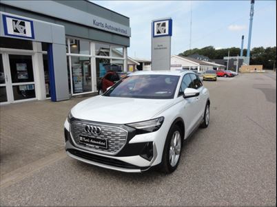 Audi Q4 e-tron S-line (2022), 102.000 km, 258.900 Kr.
