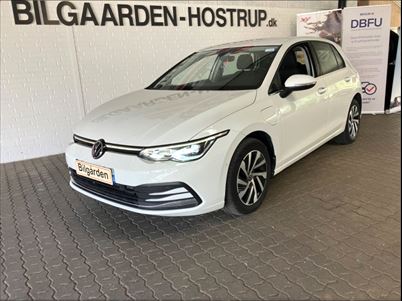 VW Golf VIII eHybrid DSG (2021), 35.000 km, 249.700 Kr.