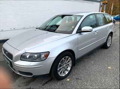 Volvo V50 Momentum (2008), 237.000 km, 46.828 Kr.