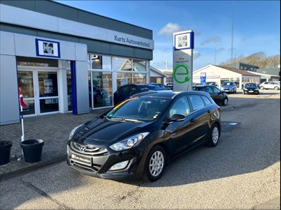 Hyundai i30 CRDi 110 Comfort CW Eco (2012), 287.796 km, 46.900 Kr.