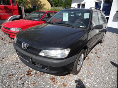 Peugeot 306 1,6 (1998), 235,000 km, 22,800 Kr.