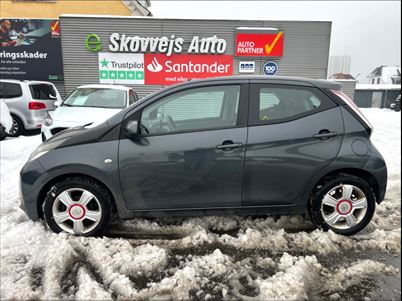 Toyota Aygo VVT-i x (2015), 113.000 km, 59.900 Kr.