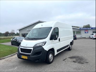 Peugeot Boxer 435 BlueHDi 163 L2H2 Ultimate (2018), 131,000 km, 99,800 Kr.