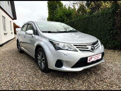 Toyota Avensis 1,6 VVT-I T1 Business 132HK 6g, 110.000 km, 99.900 Kr.